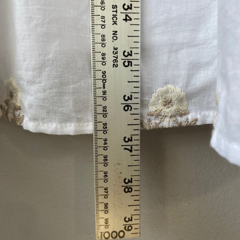 Belle Isle by Torrid White Embroidered Floral Tiered Babydoll Dress Size 00 M/L - Picture 8 of 10